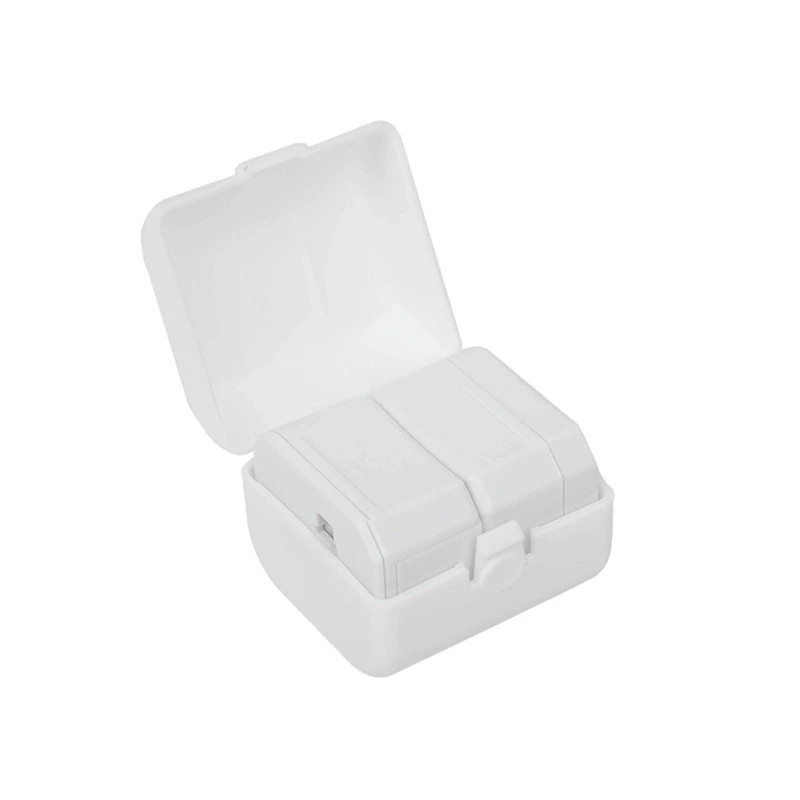 World Travel Adaptor||Escritorio